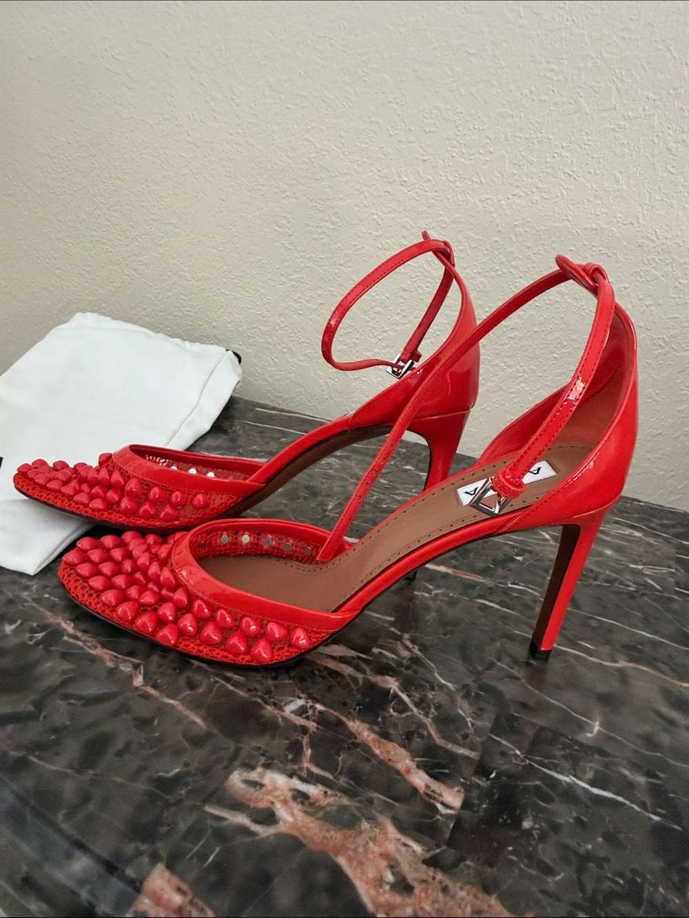Alaïa
Studded mesh and leather pumps size 41 NWT - Picture 9 of 16
